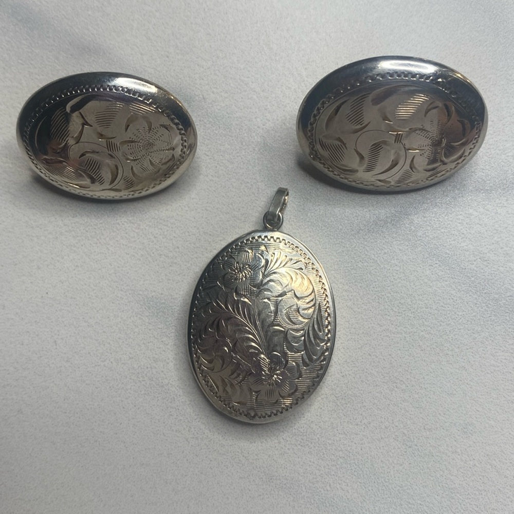 Burkhardt Jewellers‎ suite studs and locket sterling silver 925 vintage antique